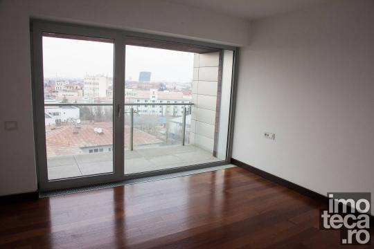 2 bedrooms apartment for sale, Triumph Arch area